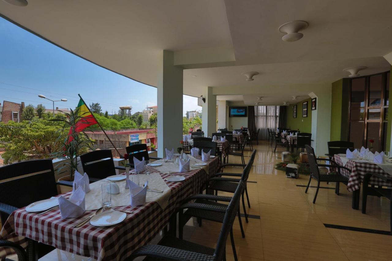 Rahnile Hotel Bahir Dar Exterior photo